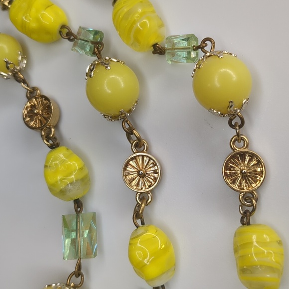 Vintage 50s Yellow Glass Beaded Necklace Long Mid Century Modern Triple Strand - Picture 6 of 11